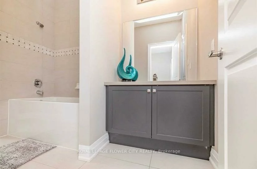 3079, Postridge, 1010 - JM Joshua Meadows, Oakville