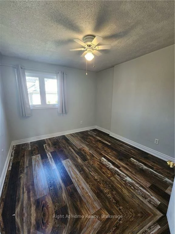 2070, White Dove, 1022 - WT West Oak Trails, Oakville