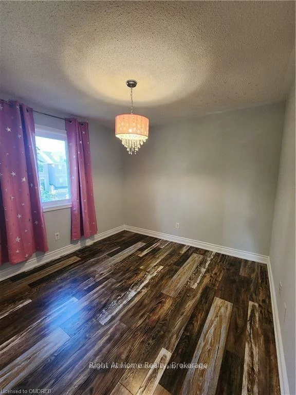 2070, White Dove, 1022 - WT West Oak Trails, Oakville