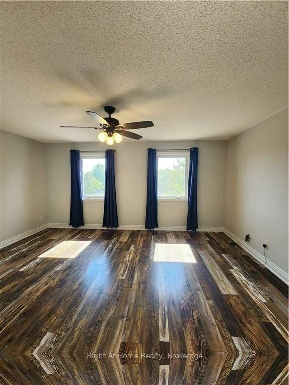 2070, White Dove, 1022 - WT West Oak Trails, Oakville