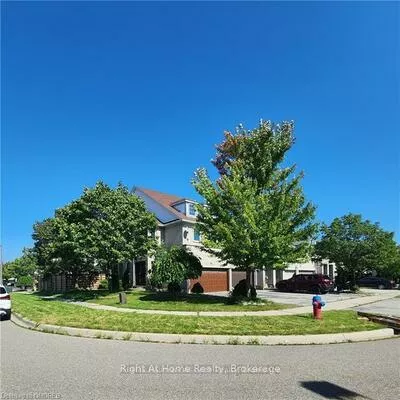 2070, White Dove, 1022 - WT West Oak Trails, Oakville
