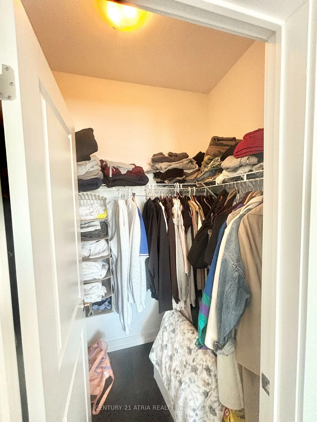 193, Sabina, 1008 - GO Glenorchy, Oakville