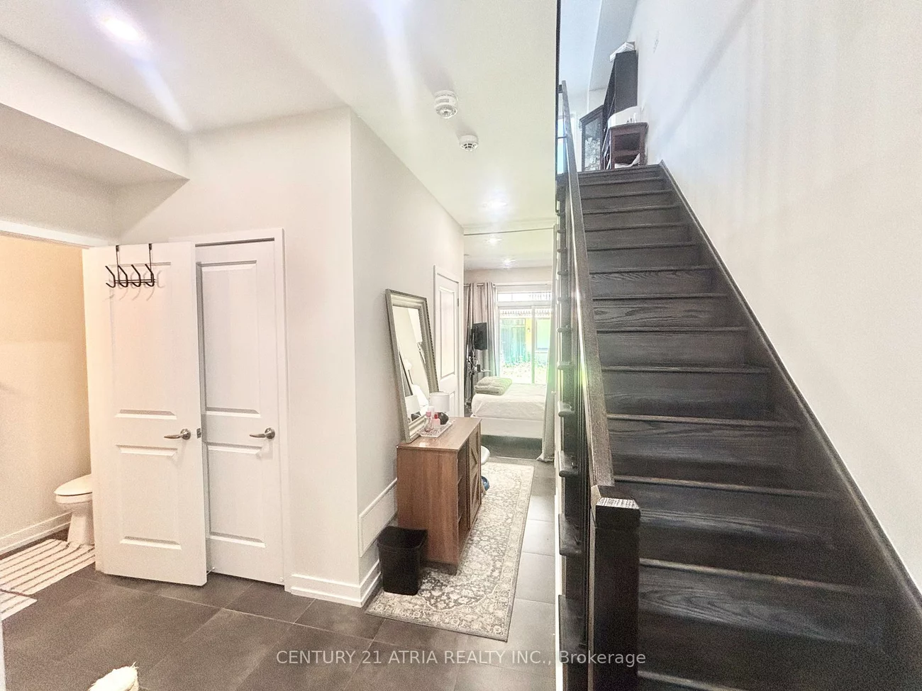 193, Sabina, 1008 - GO Glenorchy, Oakville