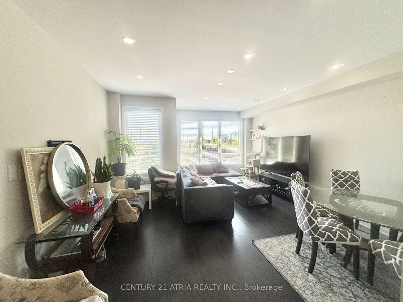 193, Sabina, 1008 - GO Glenorchy, Oakville