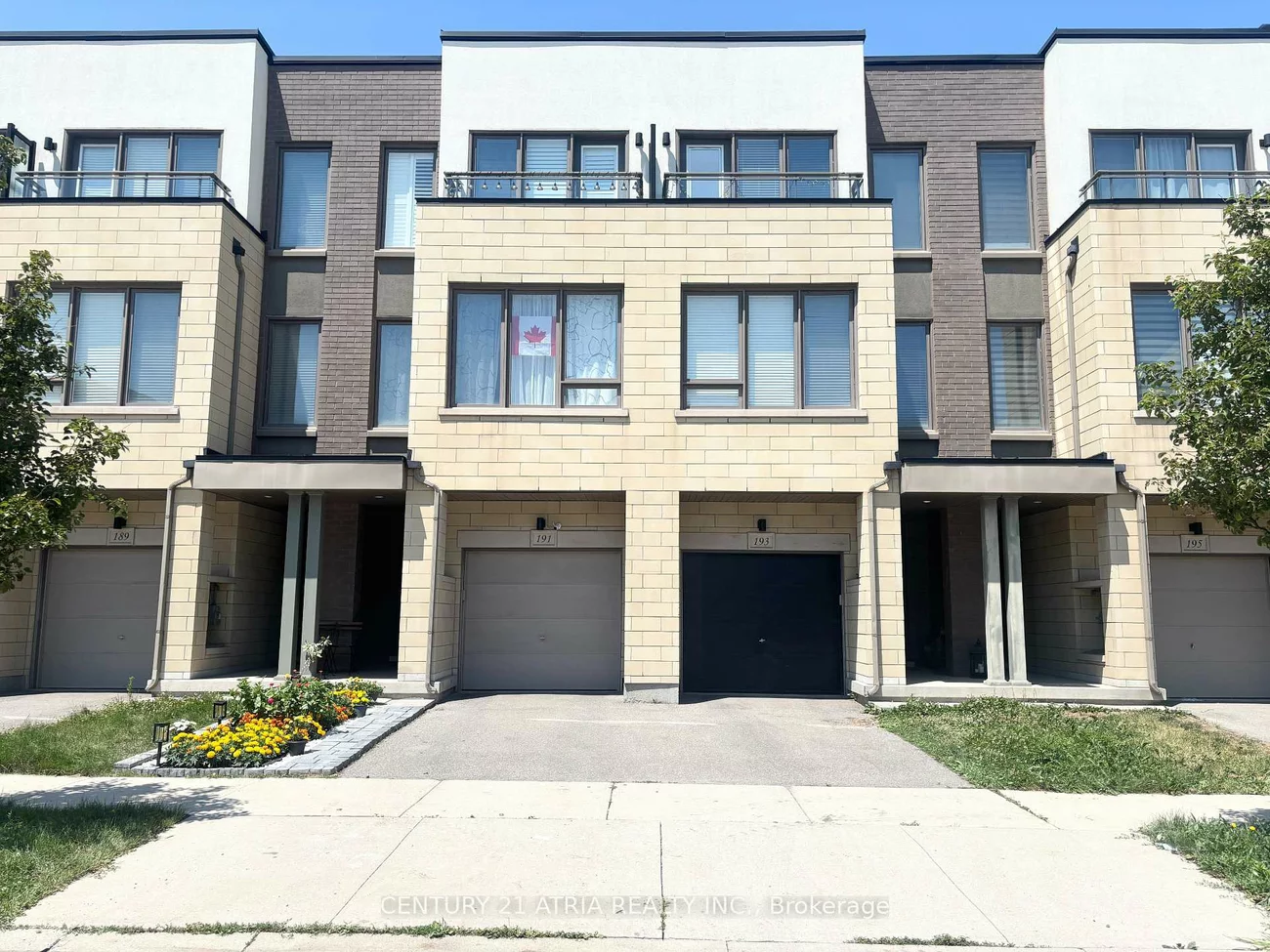 193, Sabina, 1008 - GO Glenorchy, Oakville