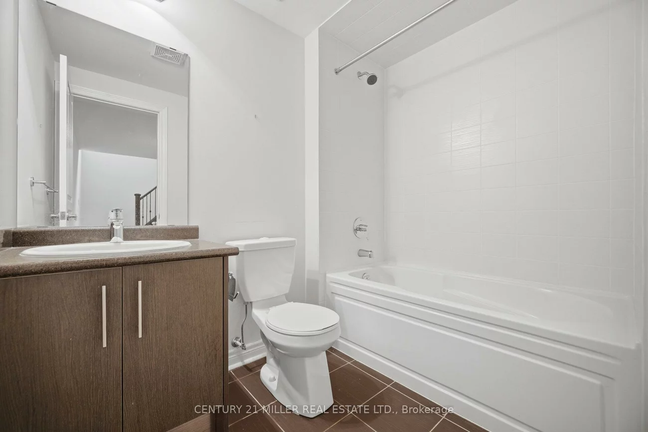 2455, Village, 1000 - BC Bronte Creek, Oakville