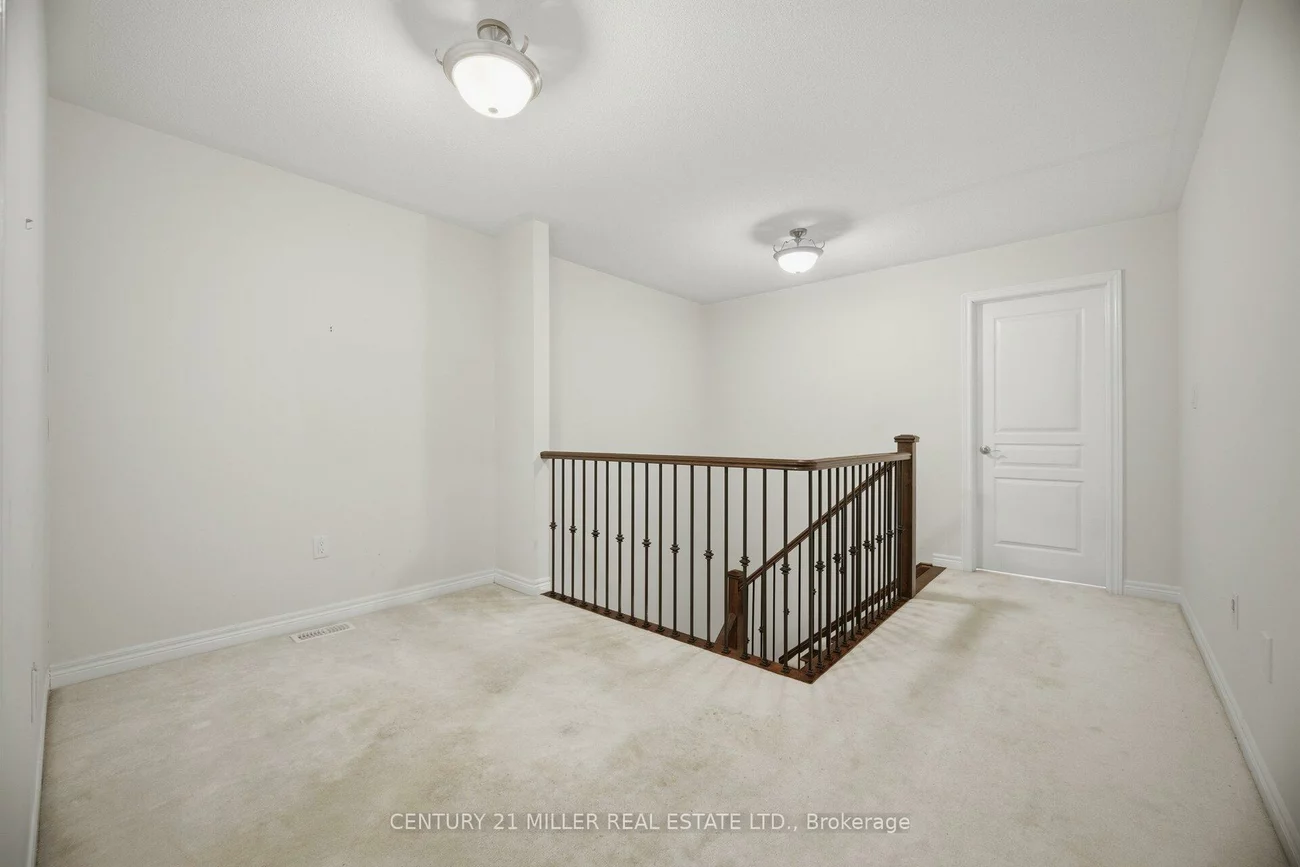 2455, Village, 1000 - BC Bronte Creek, Oakville