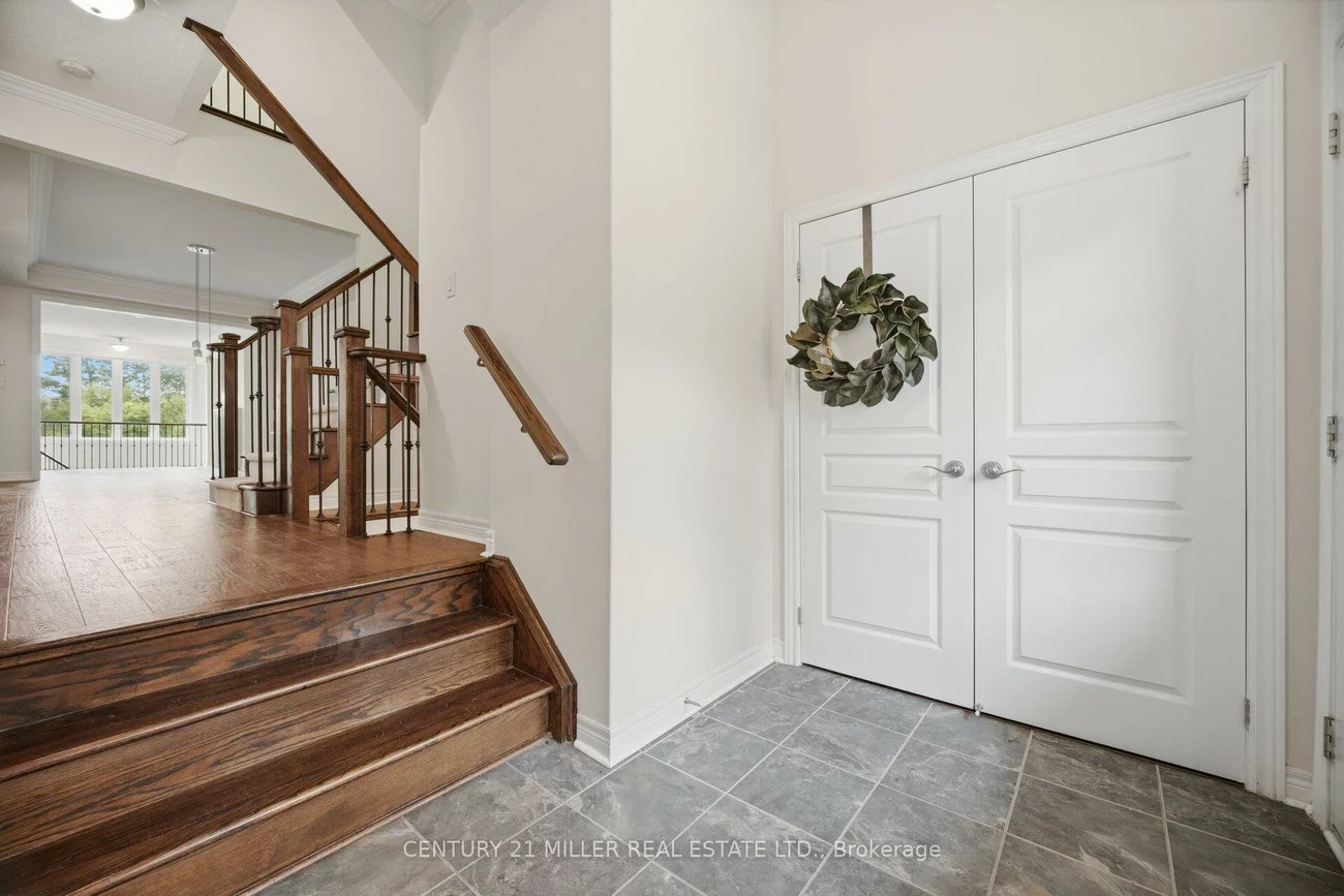 2455, Village, 1000 - BC Bronte Creek, Oakville