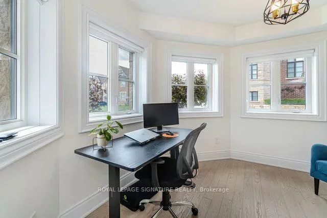 2147, Lillykin, 1015 - RO River Oaks, Oakville