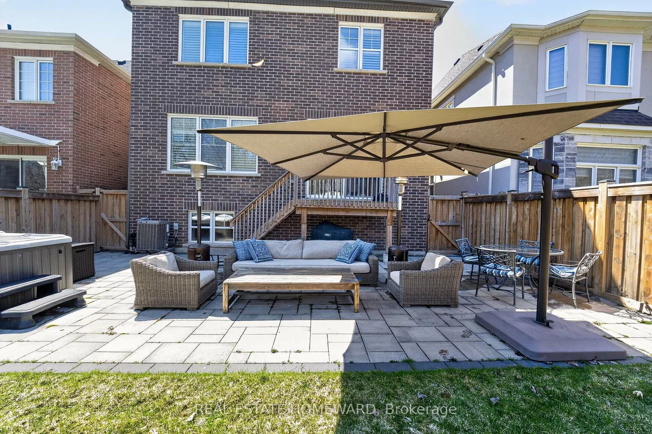 3329, Vernon Powell, 1008 - GO Glenorchy, Oakville