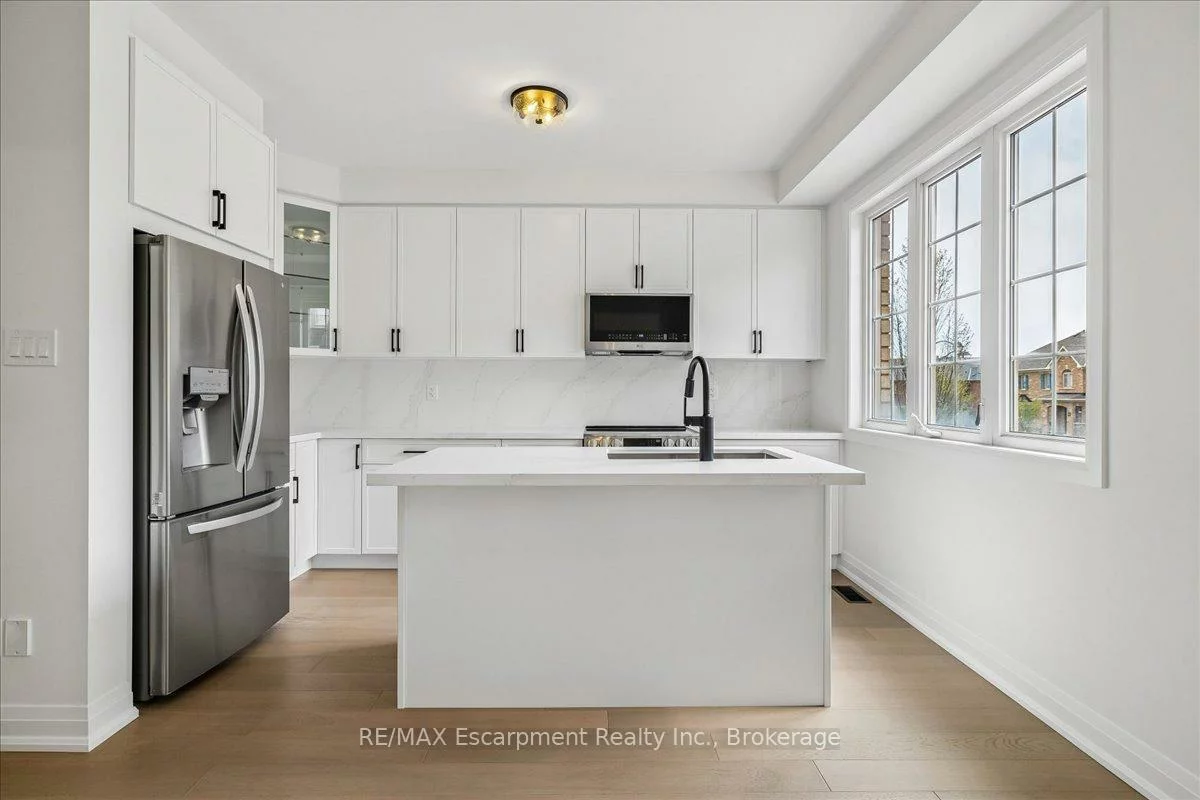2171, Fiddlers, 1019 - WM Westmount, Oakville