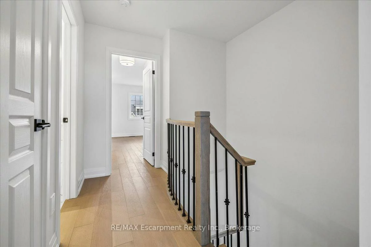2171, Fiddlers, 1019 - WM Westmount, Oakville