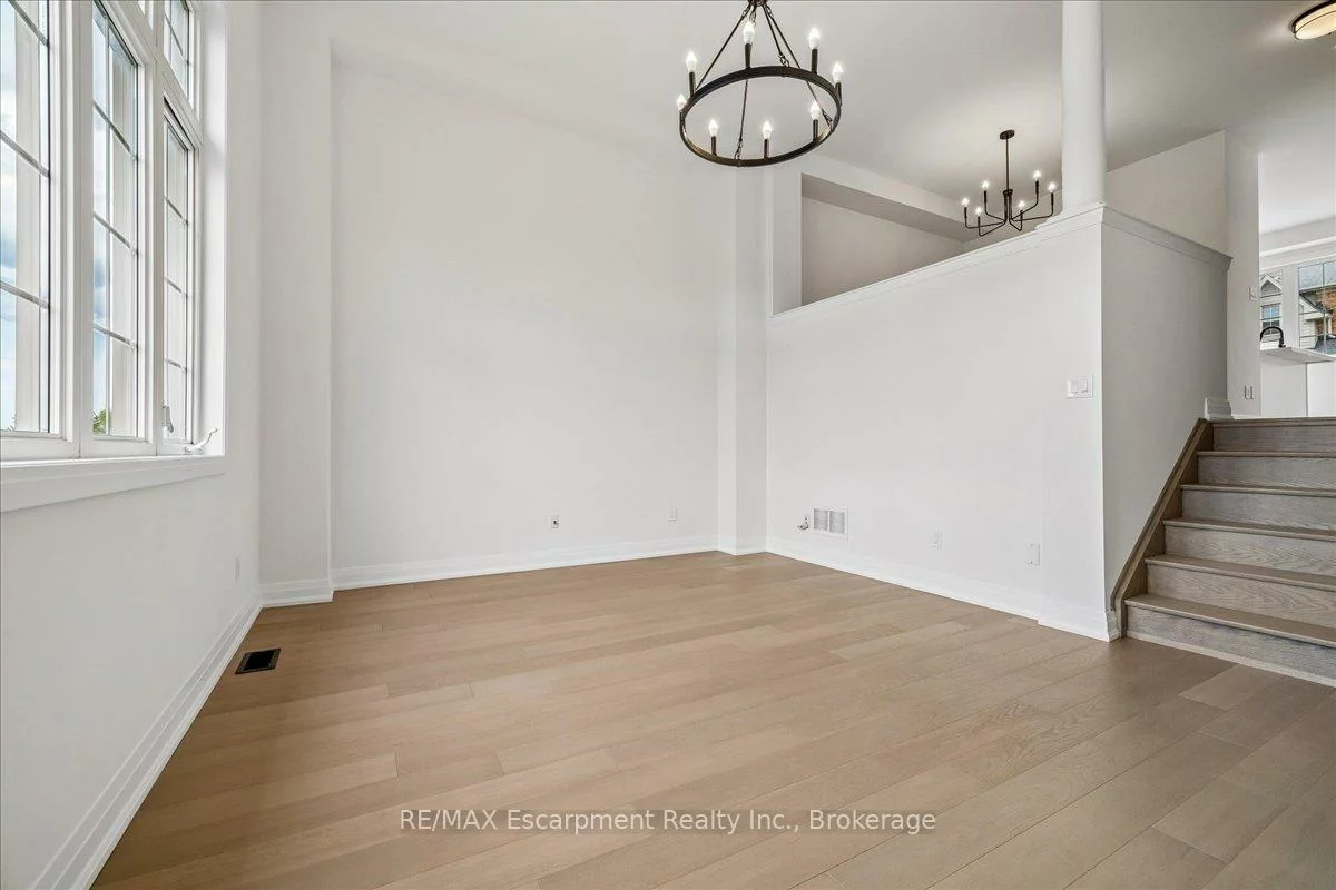 2171, Fiddlers, 1019 - WM Westmount, Oakville