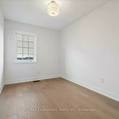 2171, Fiddlers, 1019 - WM Westmount, Oakville