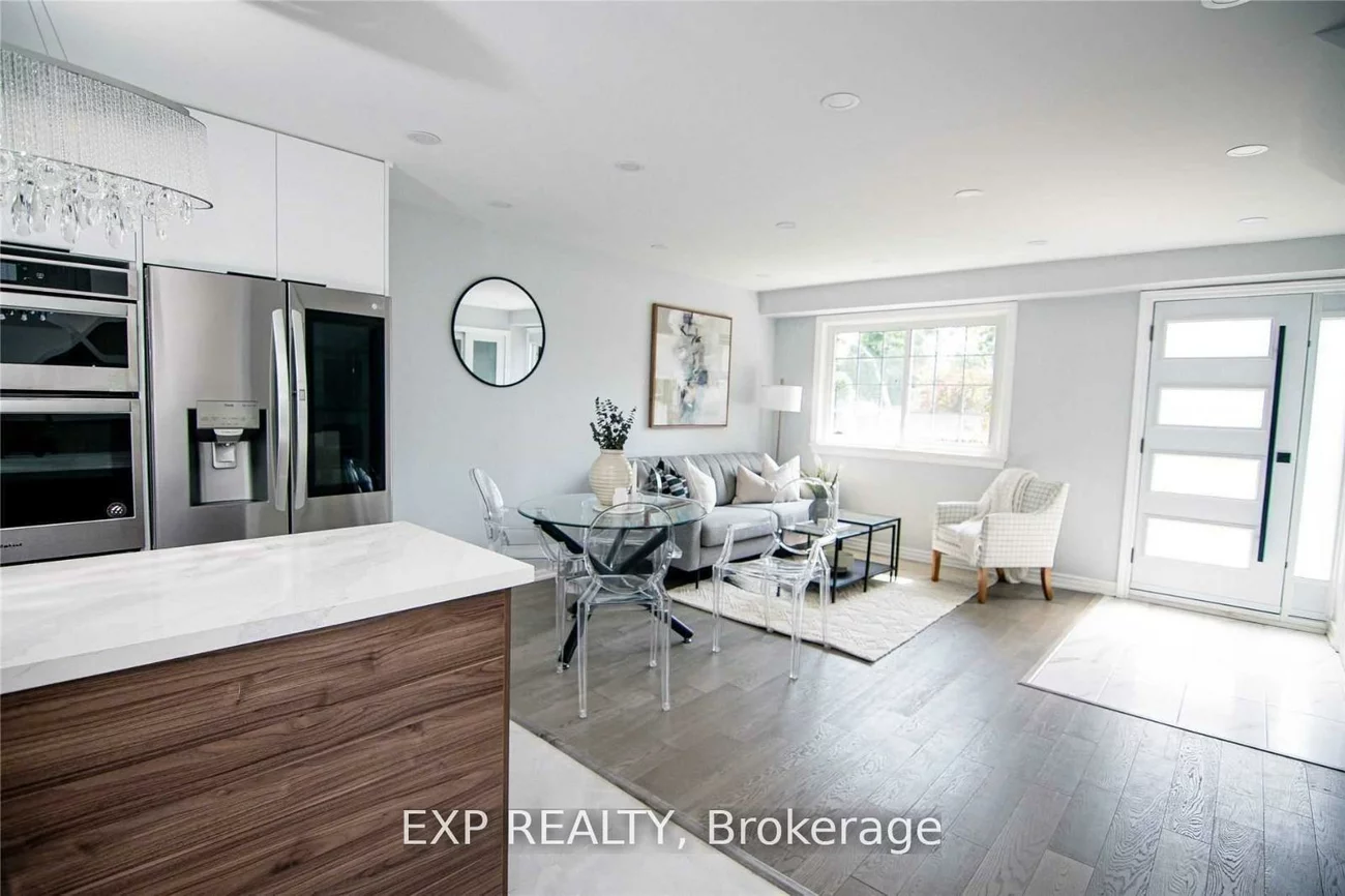 2117, Bridge, 1020 - WO West, Oakville
