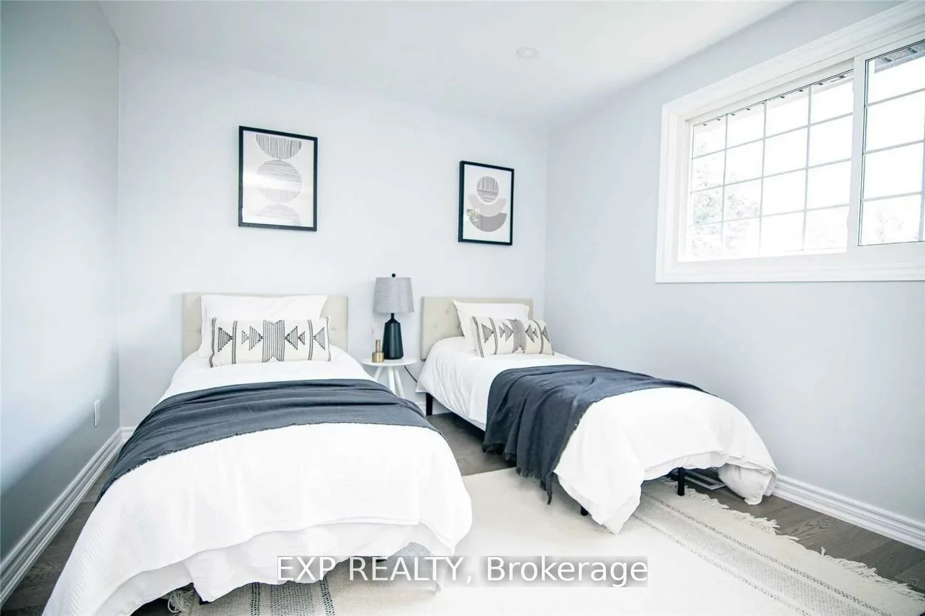 2117, Bridge, 1020 - WO West, Oakville