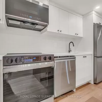 485, Anthony, 1013 - OO Old Oakville, Oakville
