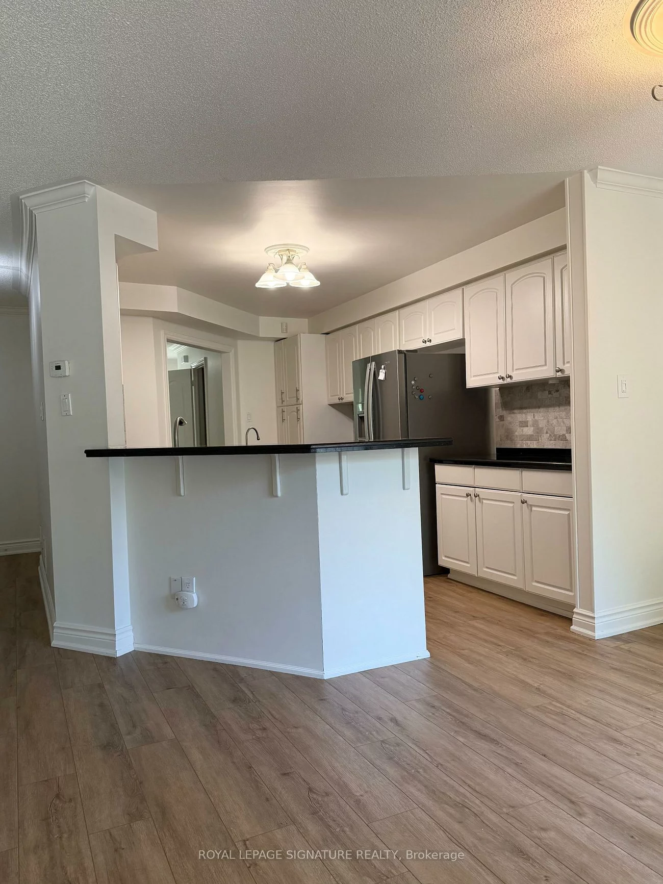 1133, Westview, 1022 - WT West Oak Trails, Oakville