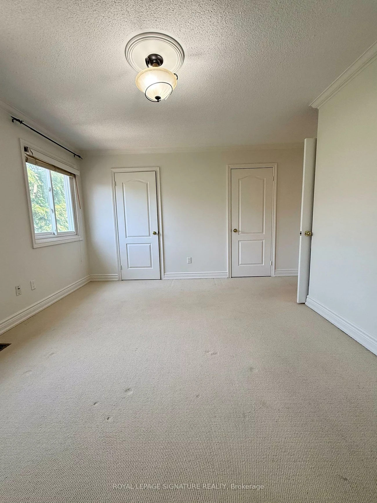 1133, Westview, 1022 - WT West Oak Trails, Oakville