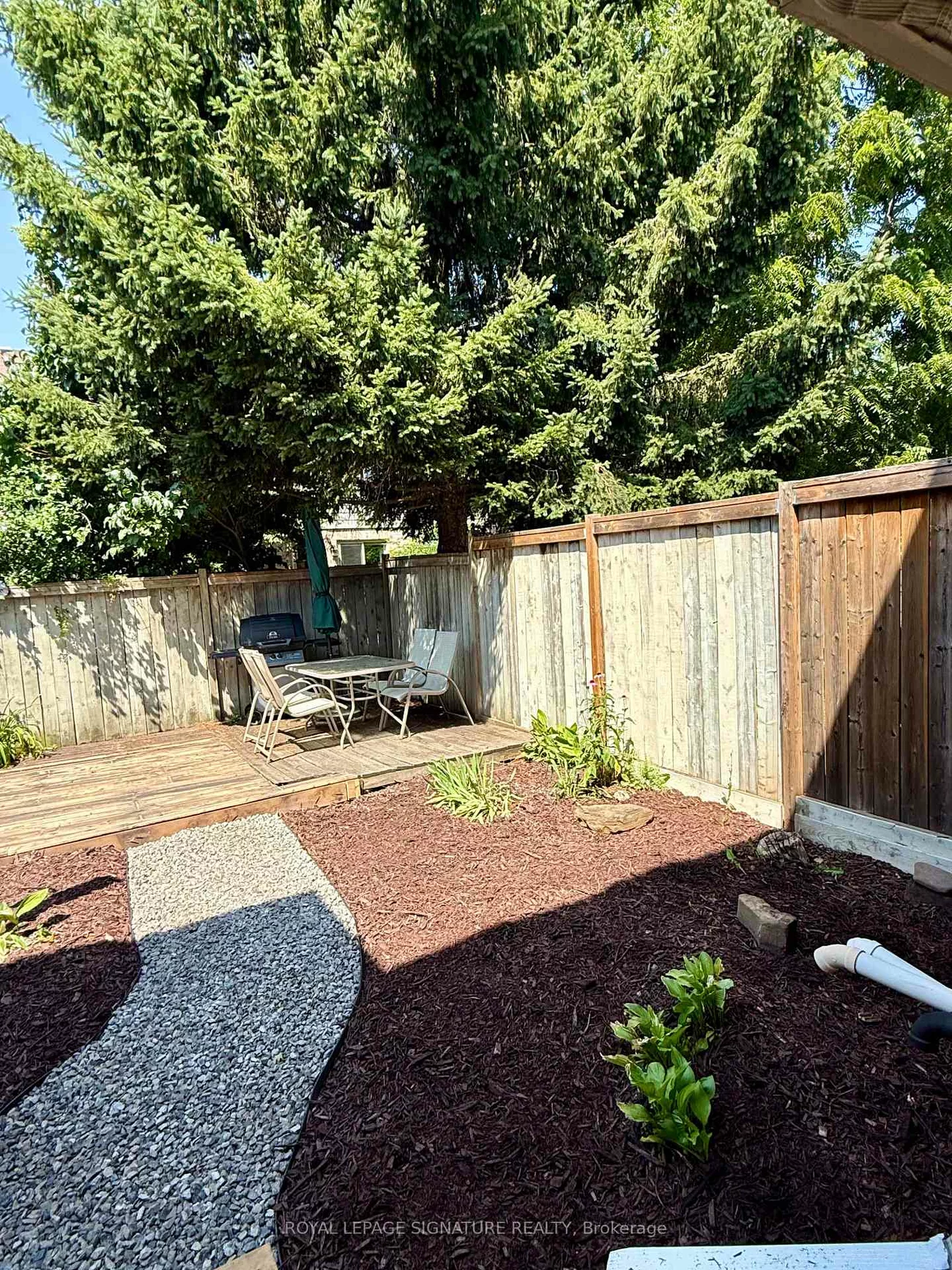1133, Westview, 1022 - WT West Oak Trails, Oakville