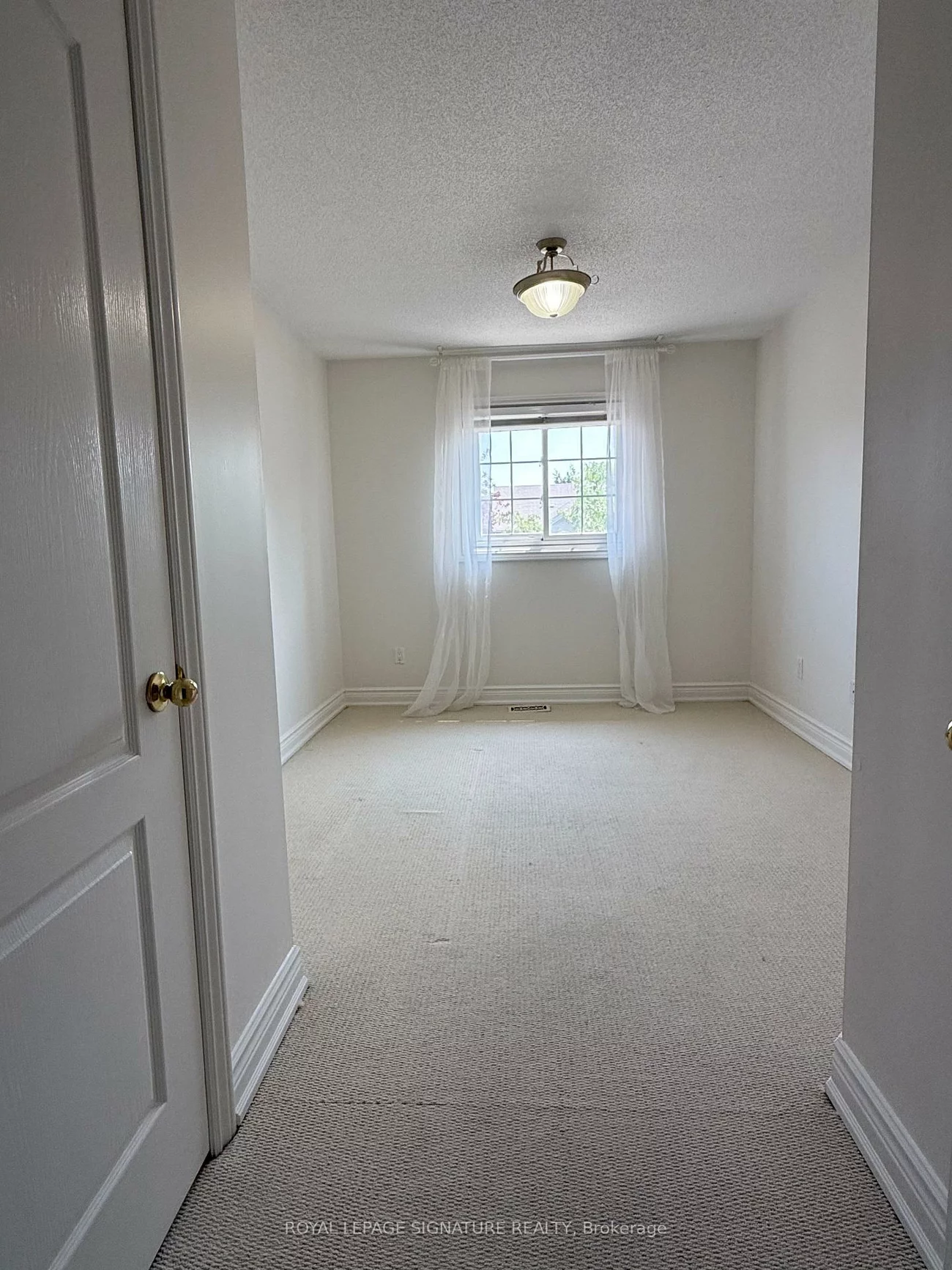 1133, Westview, 1022 - WT West Oak Trails, Oakville