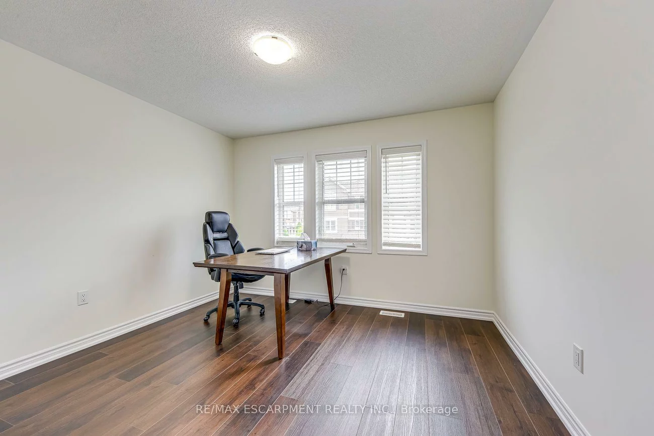 3475, Eternity, 1008 - GO Glenorchy, Oakville