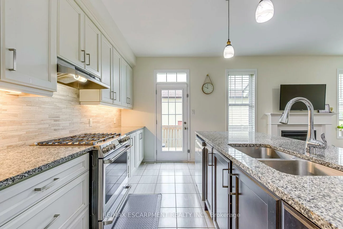 3475, Eternity, 1008 - GO Glenorchy, Oakville
