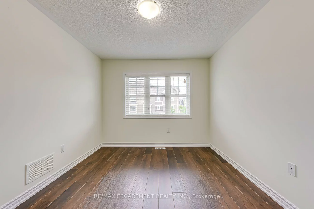 3475, Eternity, 1008 - GO Glenorchy, Oakville