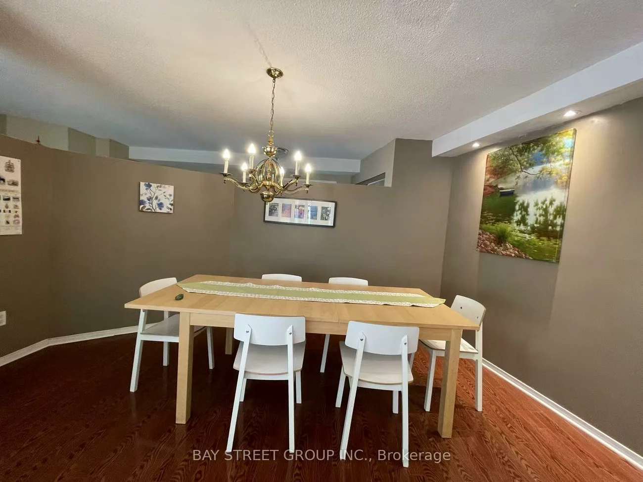 2589, Addingham, 1004 - CV Clearview, Oakville