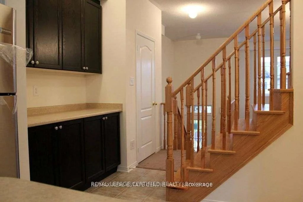 2163, Fiddlers, 1019 - WM Westmount, Oakville