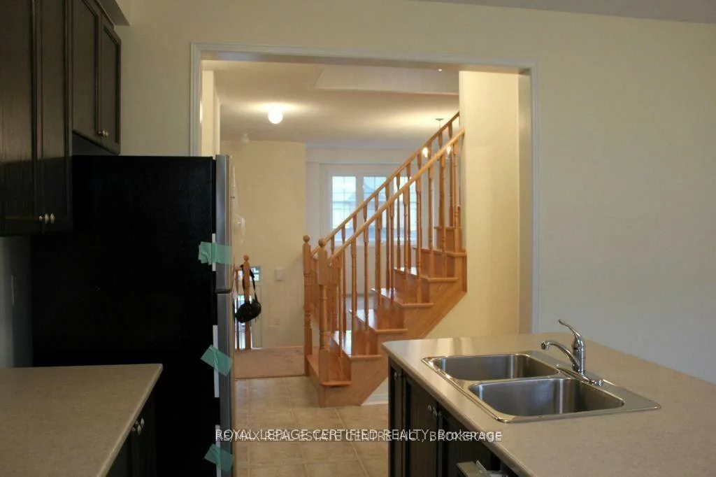2163, Fiddlers, 1019 - WM Westmount, Oakville