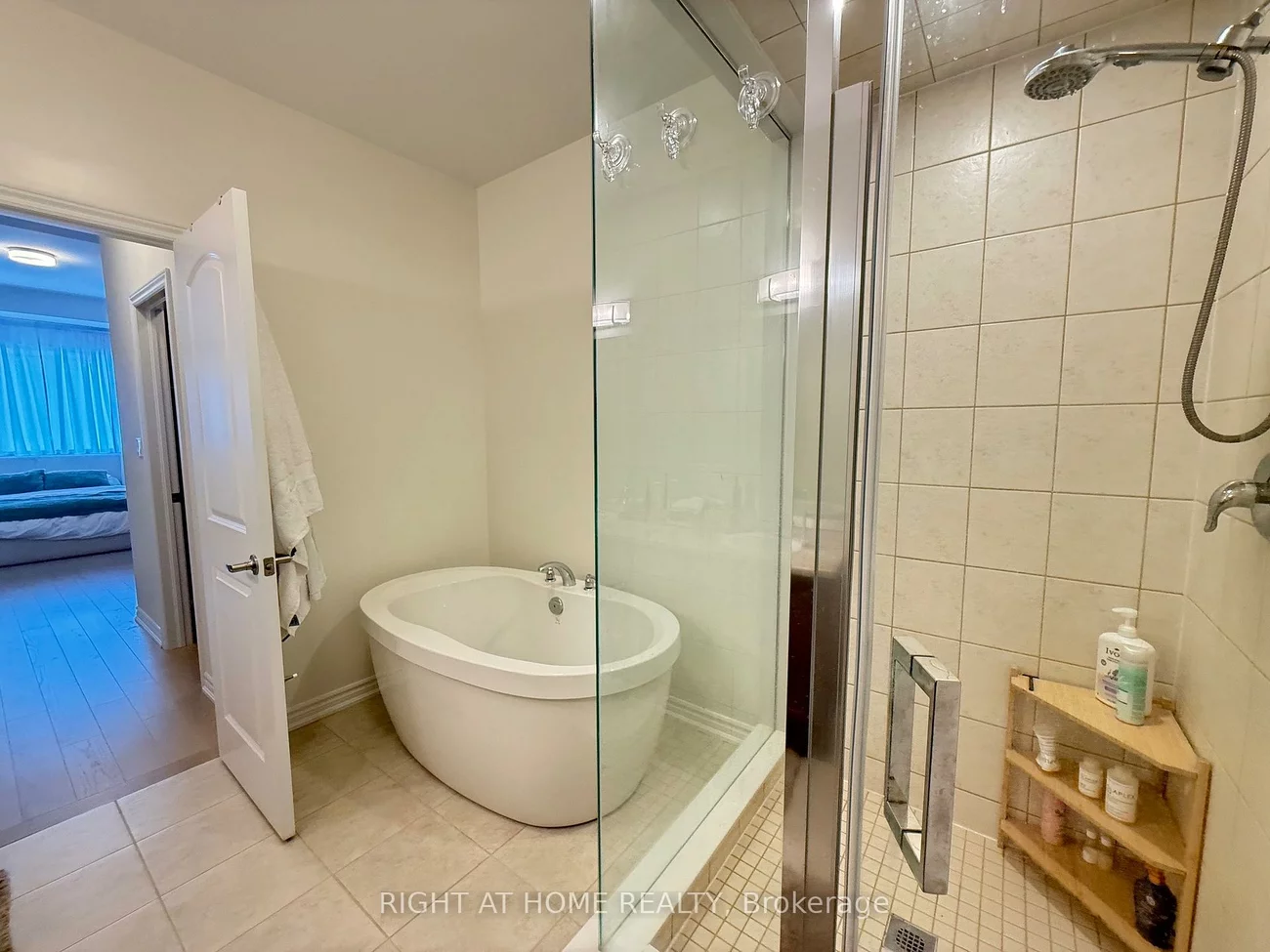 1187, Dartmouth, 1010 - JM Joshua Meadows, Oakville