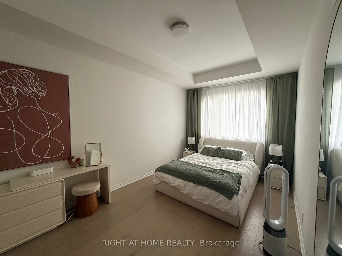 1187, Dartmouth, 1010 - JM Joshua Meadows, Oakville