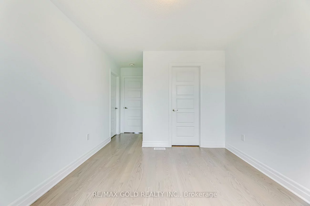 3018, John McKay, 1010 - JM Joshua Meadows, Oakville