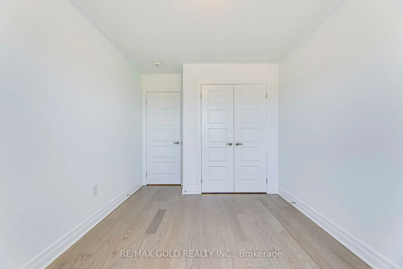 3018, John McKay, 1010 - JM Joshua Meadows, Oakville