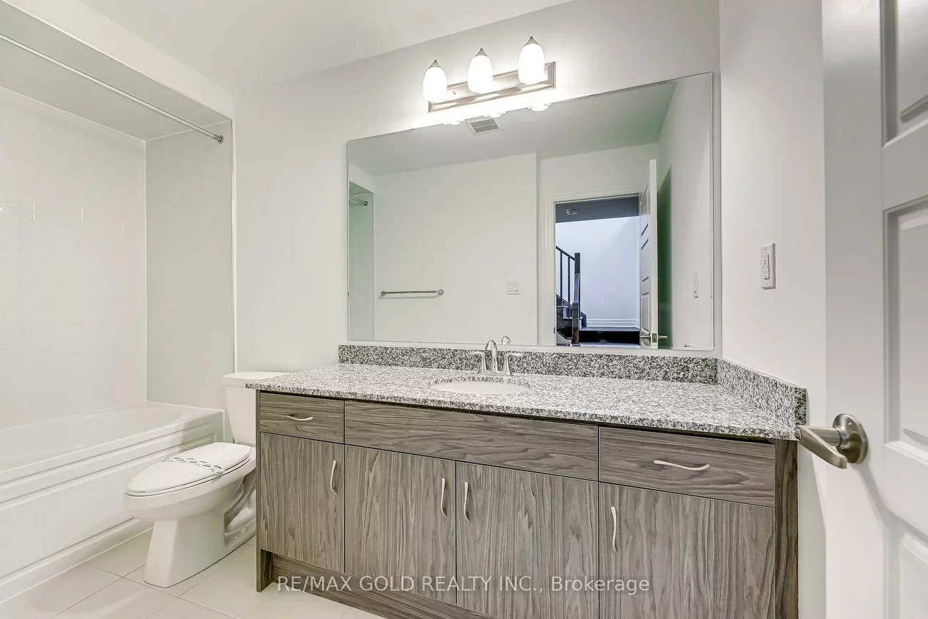 3018, John McKay, 1010 - JM Joshua Meadows, Oakville