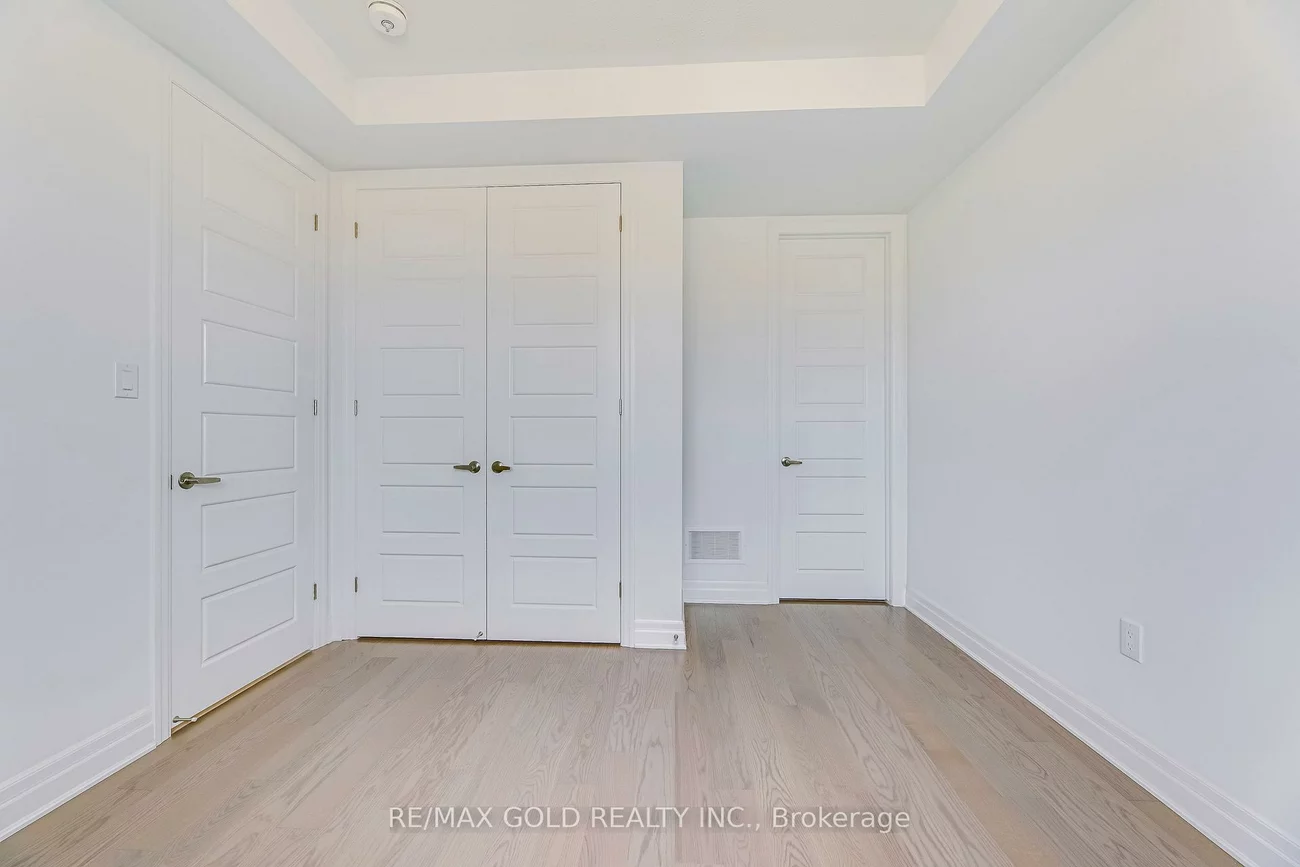 3018, John McKay, 1010 - JM Joshua Meadows, Oakville