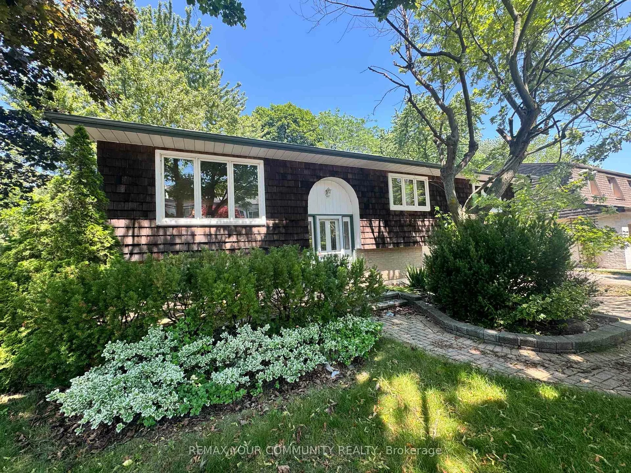 2063, Waters Edge, 1001 - BR Bronte, Oakville