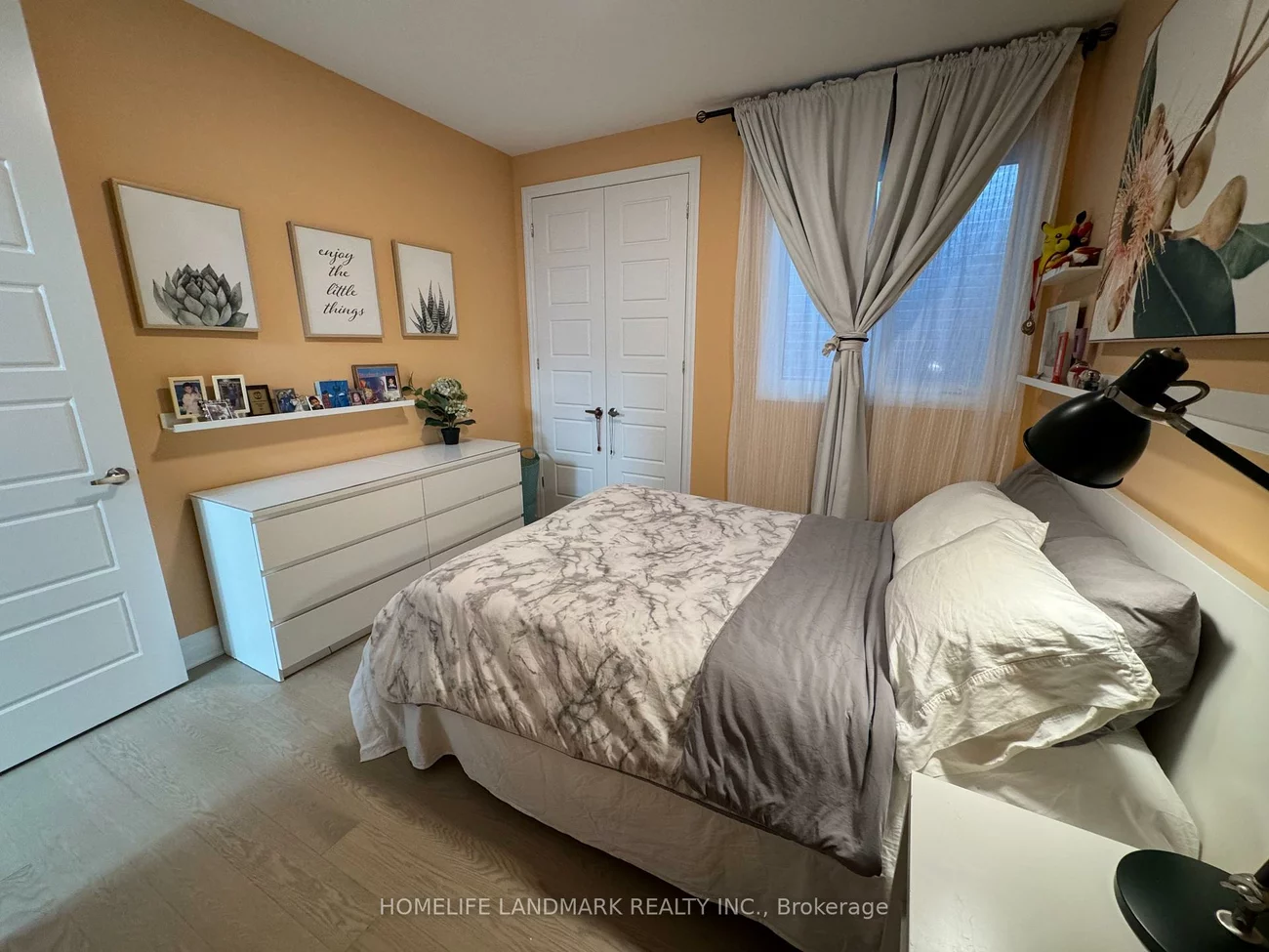 1187, Onyx, 1010 - JM Joshua Meadows, Oakville