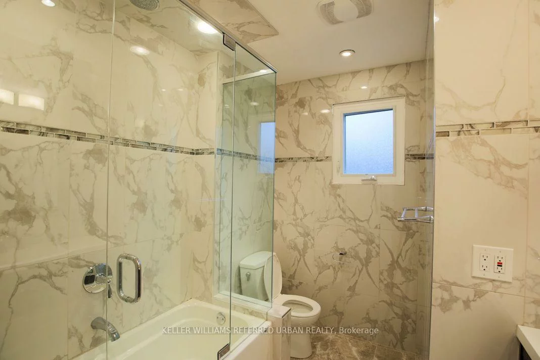 2255, Urwin, 1020 - WO West, Oakville