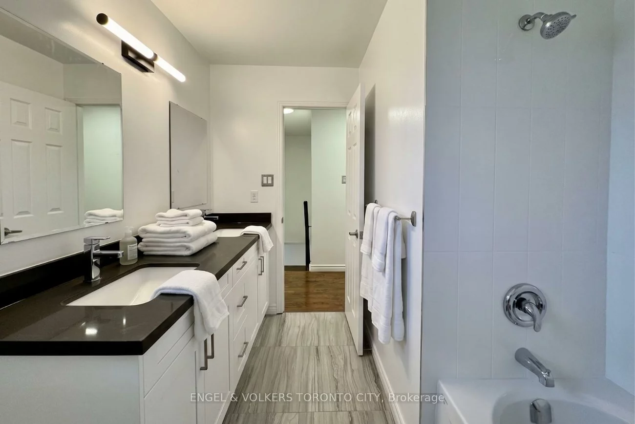 2052, Oak Bliss, 1022 - WT West Oak Trails, Oakville