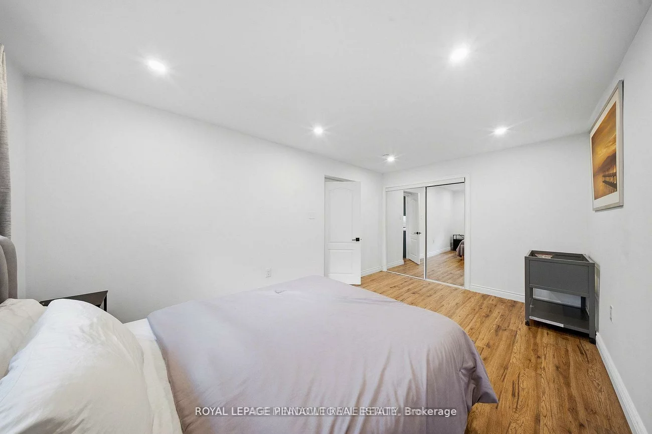 208, Glen Oak, 1020 - WO West, Oakville