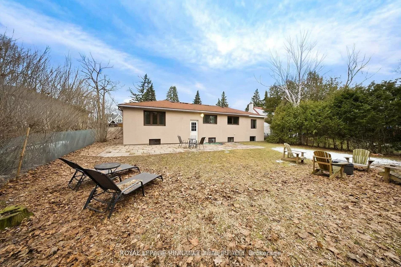 208, Glen Oak, 1020 - WO West, Oakville