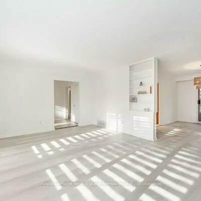 349, WEDGEWOOD, 1011 - MO Morrison, Oakville