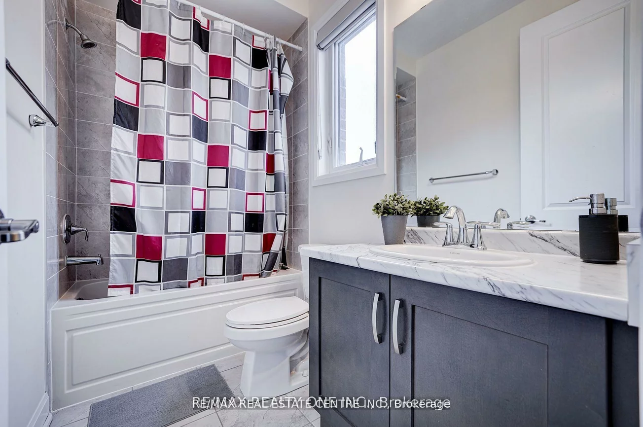 438, North Park, 1008 - GO Glenorchy, Oakville