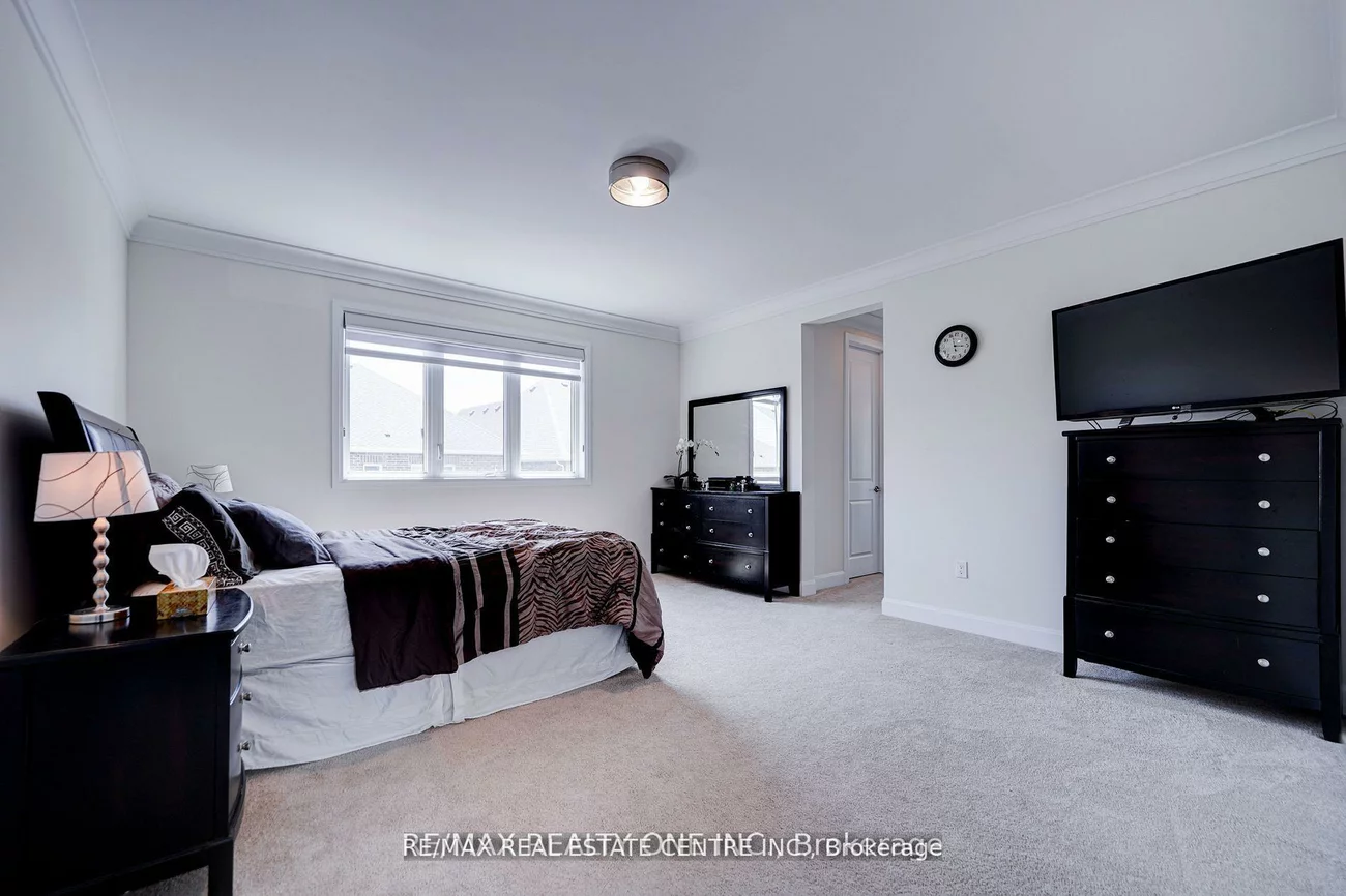 438, North Park, 1008 - GO Glenorchy, Oakville