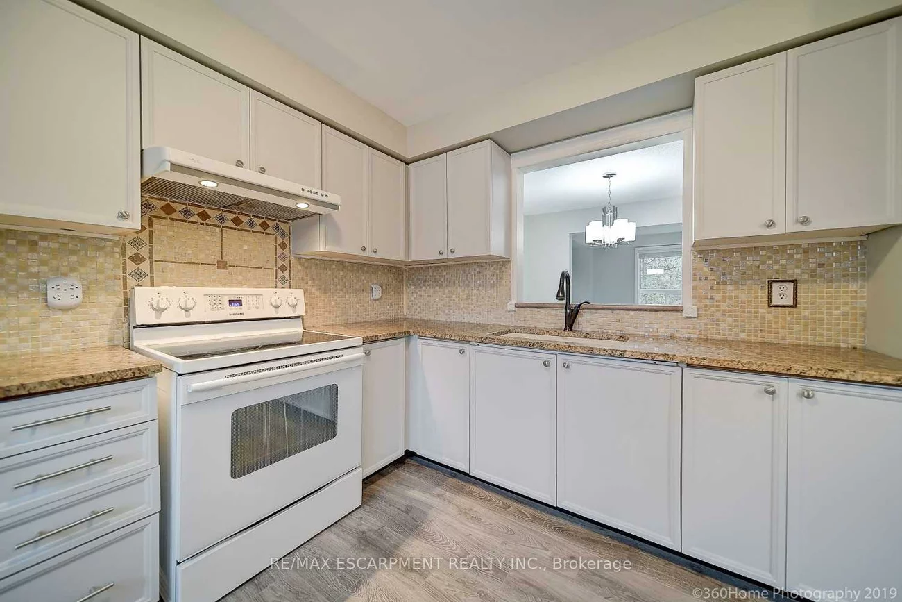 2300, Brays, 1007 - GA Glen Abbey, Oakville