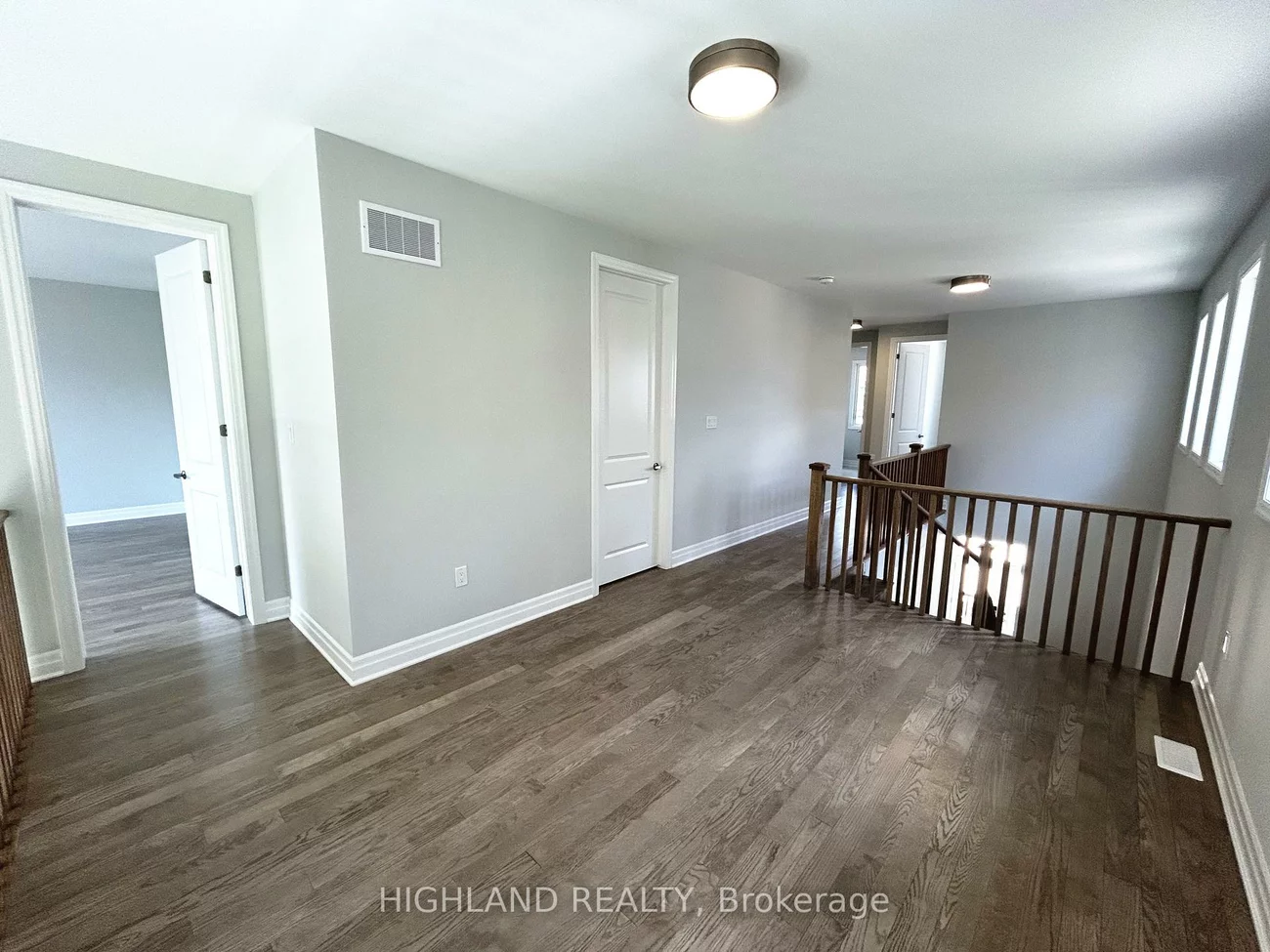 1162, Maverick, 1010 - JM Joshua Meadows, Oakville