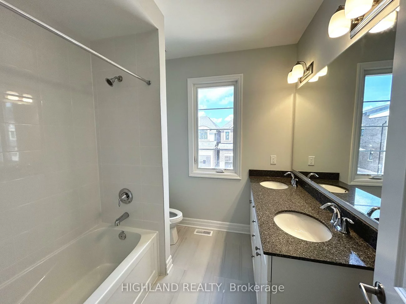 1162, Maverick, 1010 - JM Joshua Meadows, Oakville