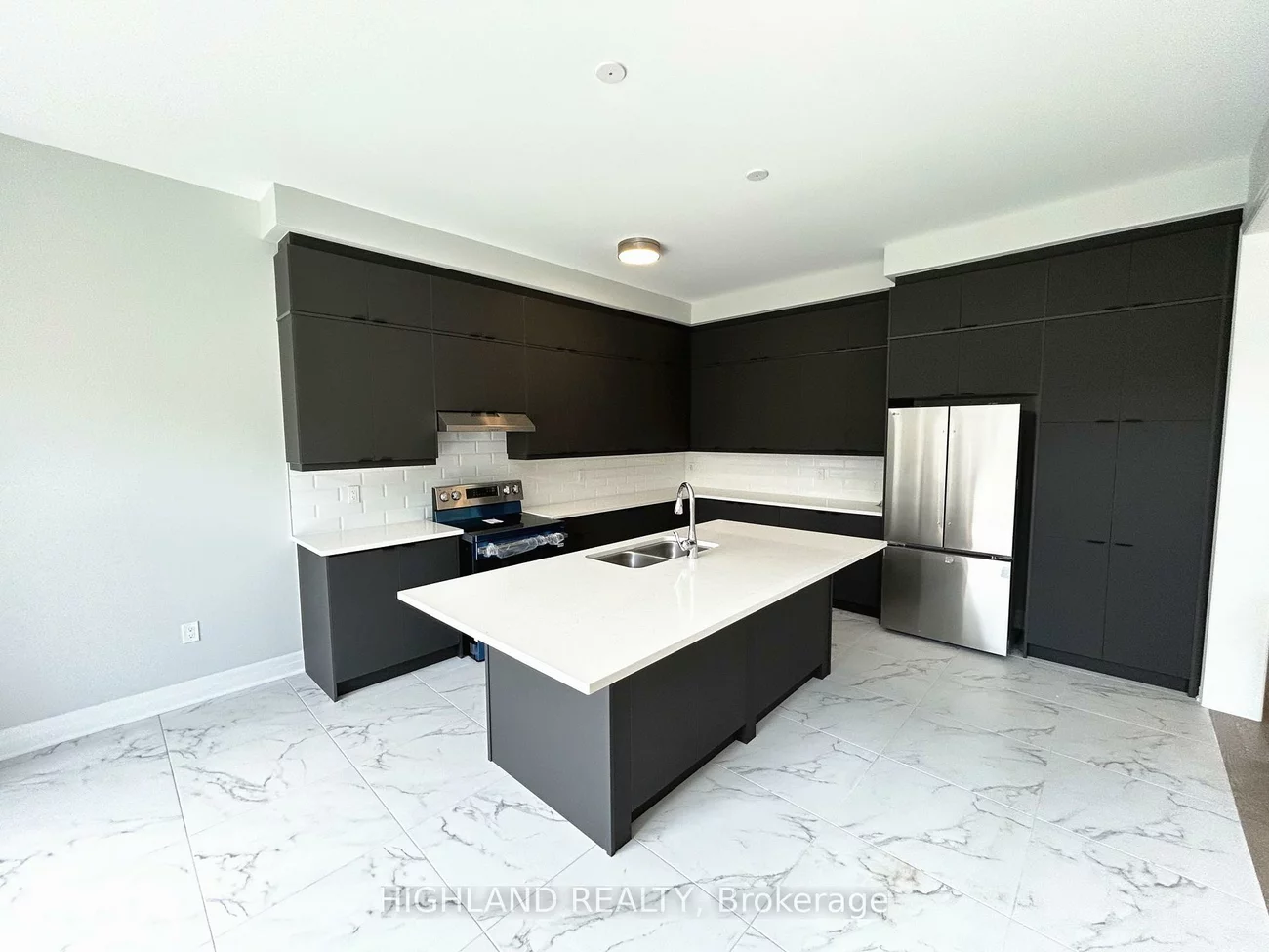 1162, Maverick, 1010 - JM Joshua Meadows, Oakville